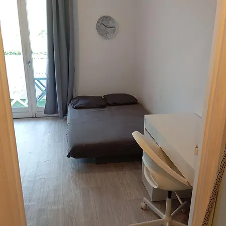 A 5 Min Des Plages, Parking Gratuit 아파트 *